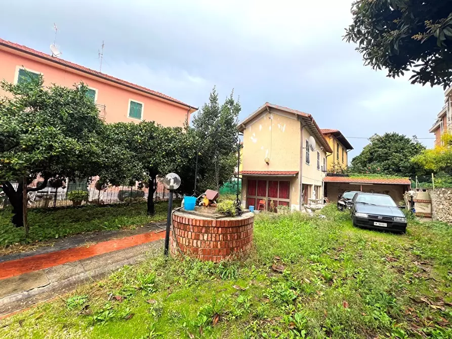 Immagine 1 di Casa indipendente in vendita  in Via Indiani 19 a Diano Marina