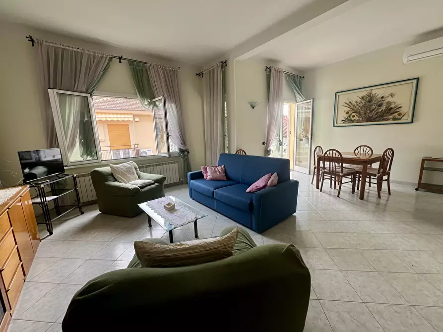 Immagine 2 di Quadrilocale in affitto  in Via Ville Nuove 12 a Diano Marina