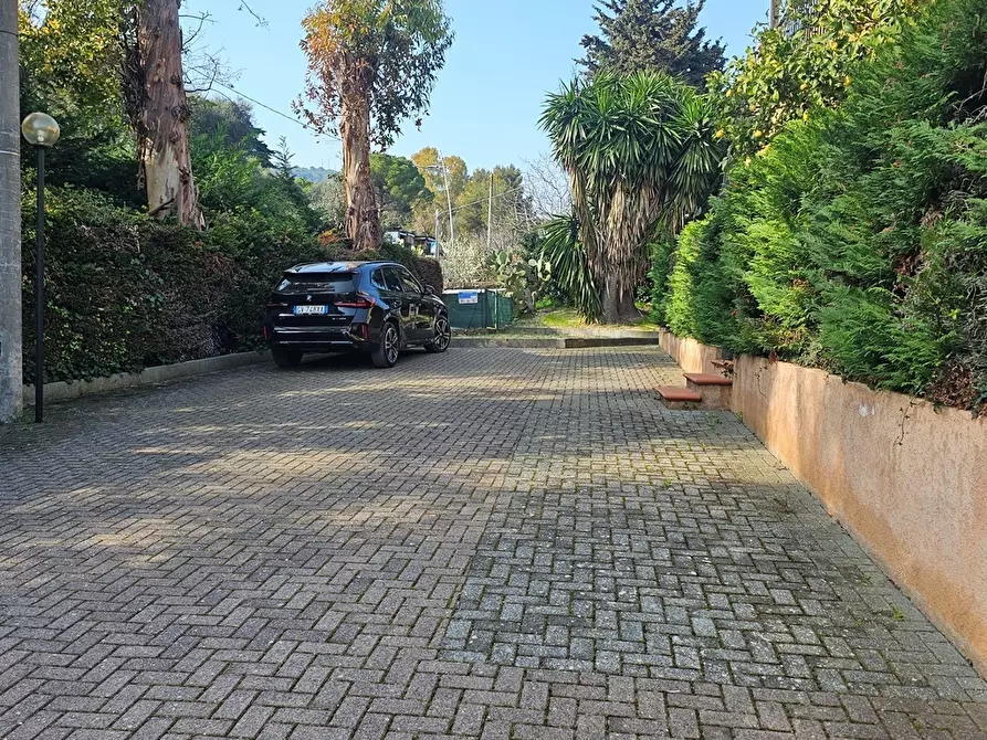 Immagine 37 di Trilocale in vendita  in Via Pairola 44 a San Bartolomeo Al Mare