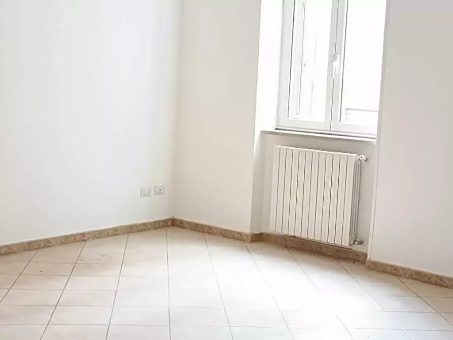 Immagine 10 di Appartamento in affitto  in Via Pasquale Giuliani a Lamezia Terme