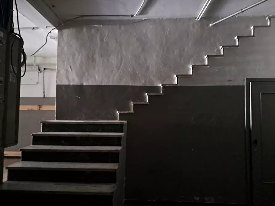 Immagine 9 di Locale commerciale in affitto  in VIA GARIBALDI 2 a Alpignano