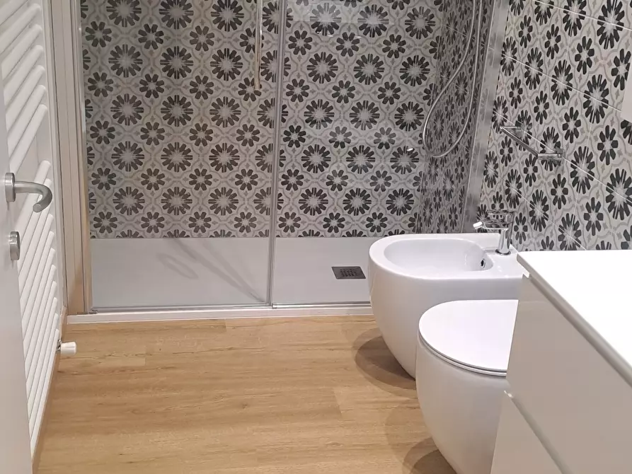 Immagine 17 di Bilocale in affitto  in VIA BELLEZIA 20 a Torino