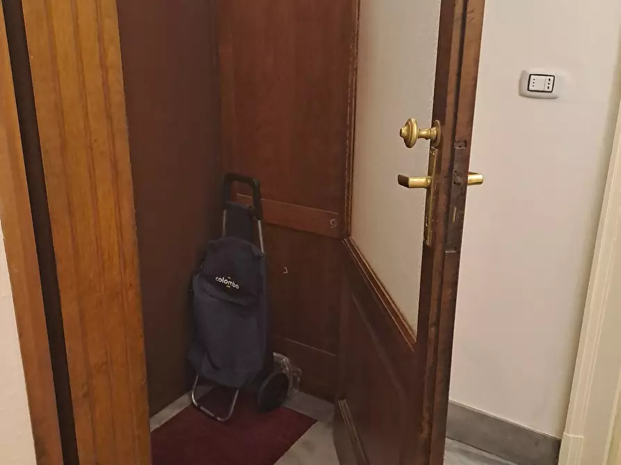 Immagine 9 di Trilocale in affitto  in VIA GIACINTO COLLEGNO 5 a Torino