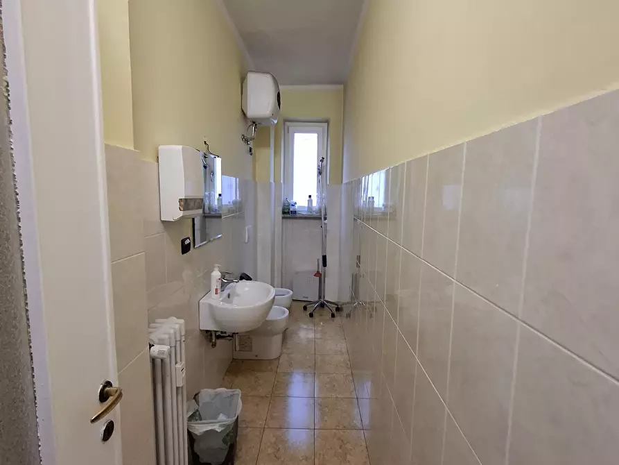 Immagine 19 di Ufficio in affitto  in Corso Racconigi 201 a Torino