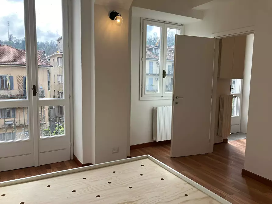 Immagine 12 di Bilocale in affitto  in VIA COSMO 6 a Torino