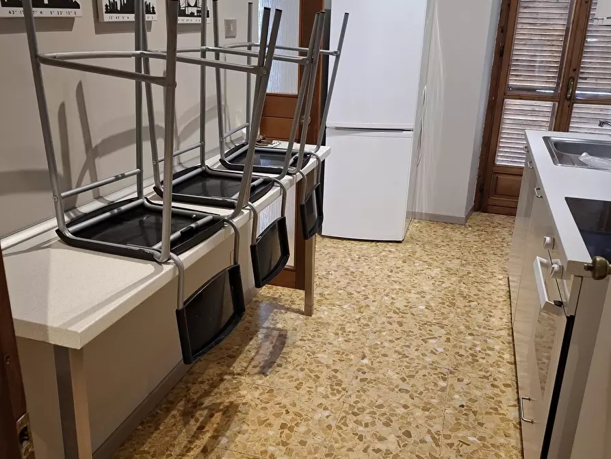 Immagine 4 di Pentalocale in affitto  in VIA RIBET 5 a Torino