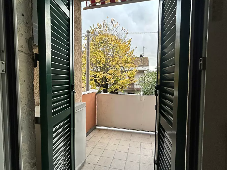 Immagine 13 di Quadrilocale in vendita  a Sarzana