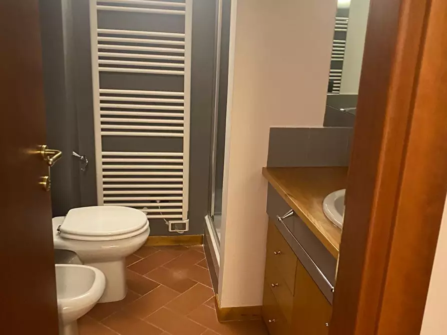 Immagine 2 di Bilocale in affitto  a Sarzana