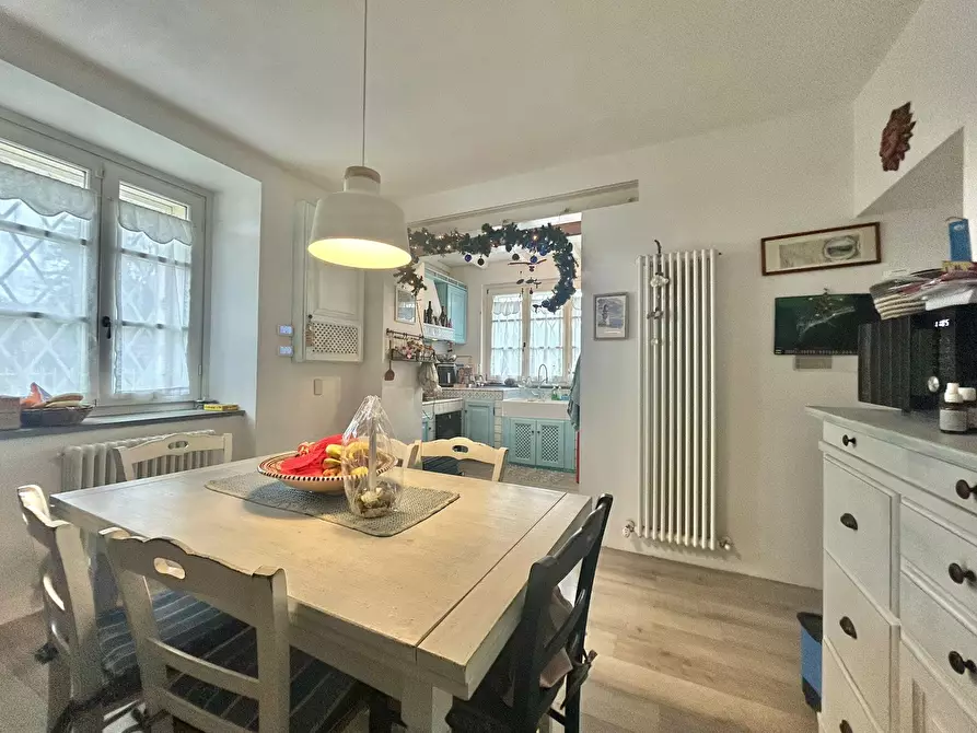 Immagine 9 di Terratetto in vendita  a Sarzana