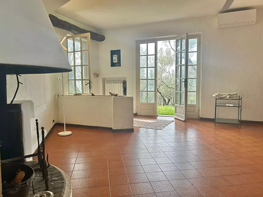 Immagine 58 di Casa indipendente in vendita  a Castelnuovo Magra