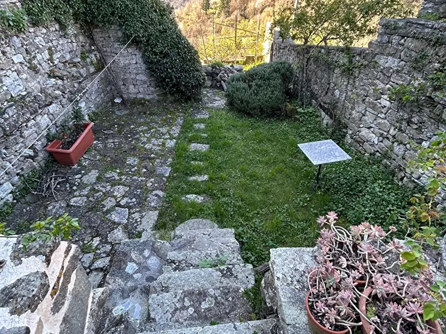 Immagine 22 di Casa indipendente in vendita  in Località Luscignano 18 a Casola In Lunigiana