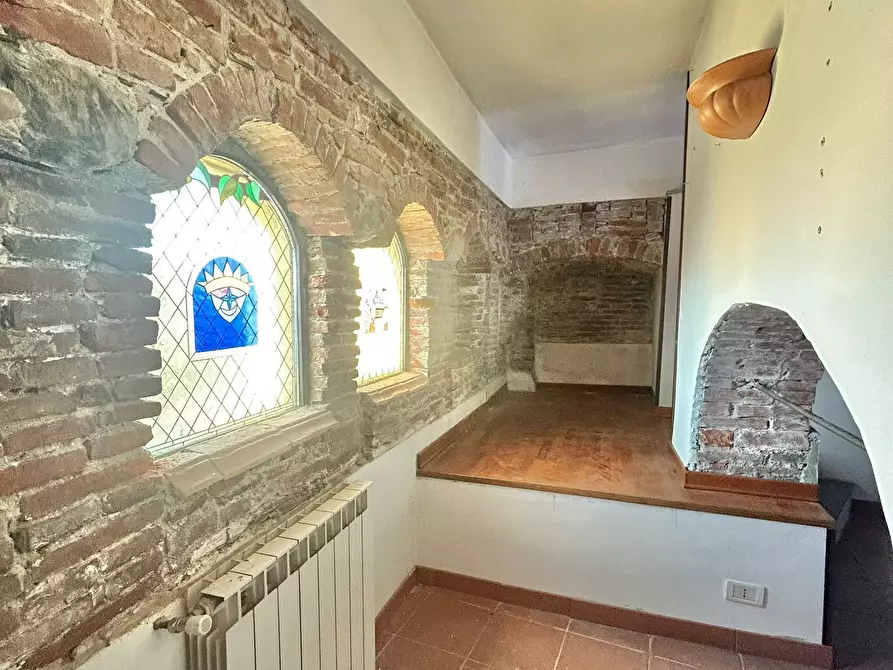 Immagine 17 di Quadrilocale in vendita  a Sarzana