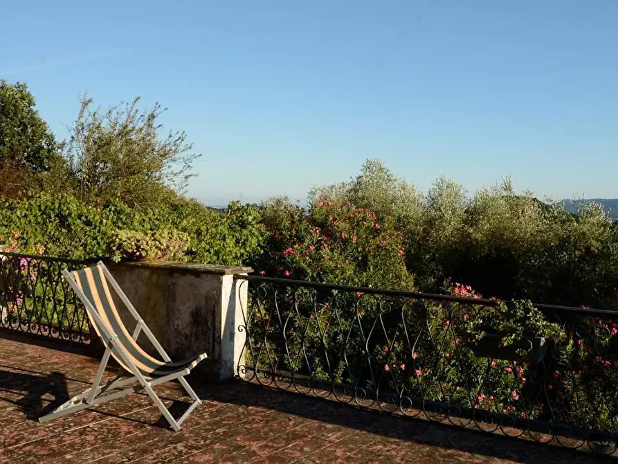 Immagine 43 di Villa in vendita  a Sarzana