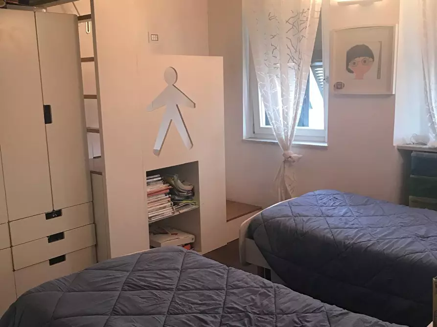 Immagine 34 di Quadrilocale in vendita  a Sarzana