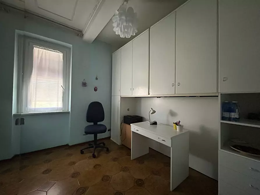 Immagine 15 di Quadrilocale in vendita  a Sarzana