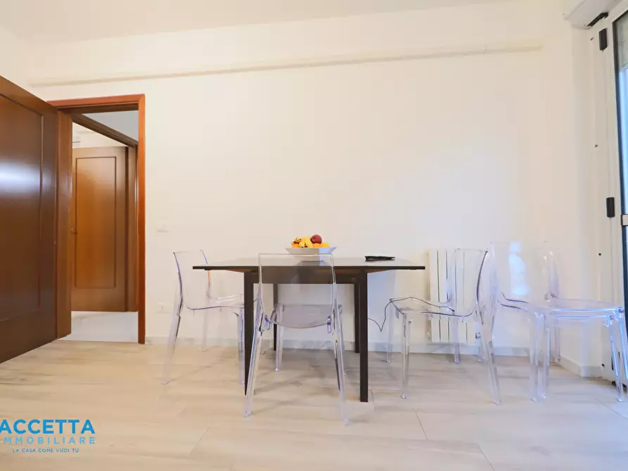 Immagine 8 di Trilocale in vendita  in Via Lago di Lugano 24 a Taranto