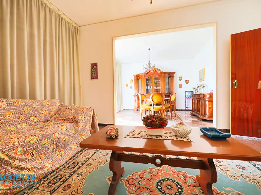 Immagine 9 di Trilocale in vendita  in Piazza Pio X 42 a Taranto