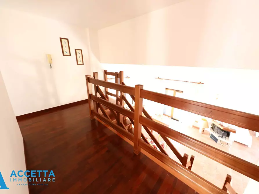 Immagine 18 di Villa in vendita  in via Sequoie a Leporano