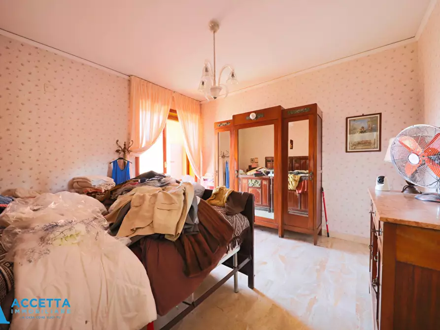 Immagine 19 di Quadrilocale in vendita  in Via Plinio 89 a Taranto