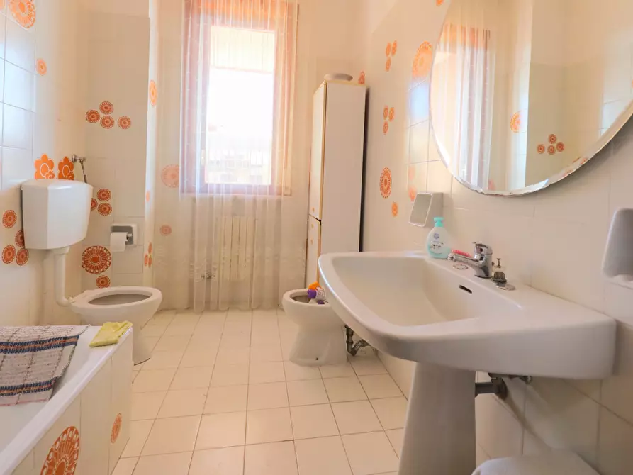 Immagine 17 di Quadrilocale in vendita  in Via Plinio 89 a Taranto