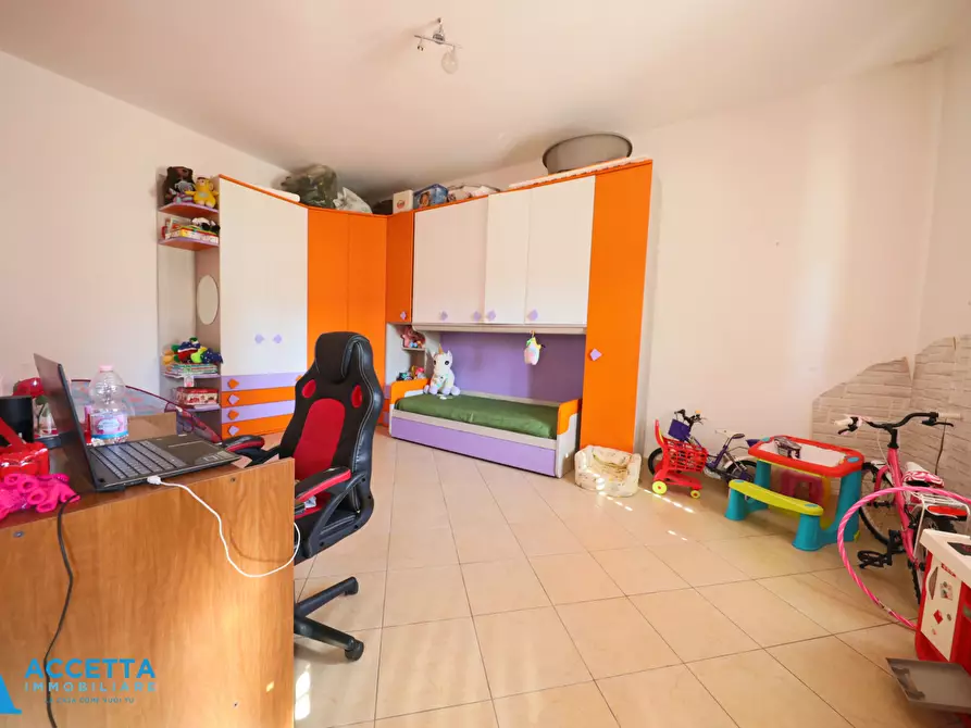 Immagine 6 di Trilocale in vendita  in Via Calata Livezza 24 a Taranto