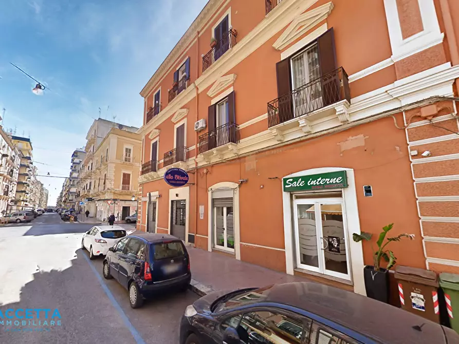 Immagine 1 di Locale commerciale in vendita  in Via Felice Cavallotti 54 a Taranto