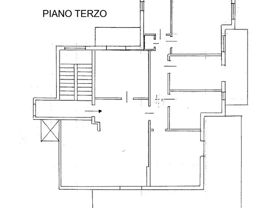Immagine 27 di Quadrilocale in vendita  in Via Galera Montefusco 11 a Taranto