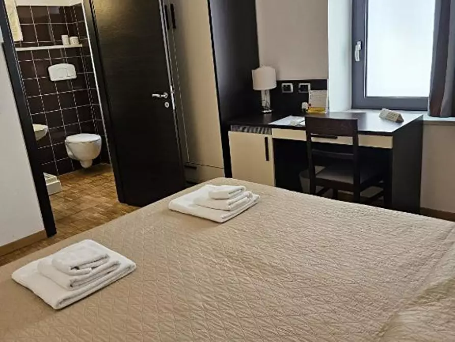Immagine 19 di Bed & Breakfast in vendita  in Via Giovanni Paisiello 56 a Taranto