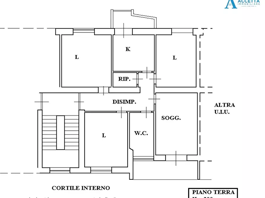 Immagine 30 di Quadrilocale in vendita  in Via della Croce 2 a Taranto