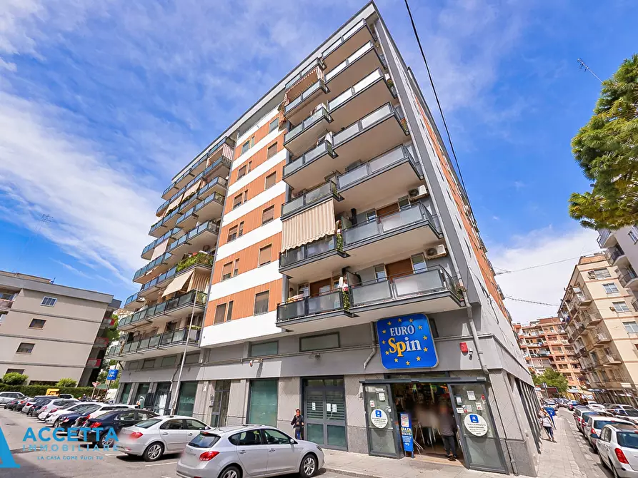 Immagine 2 di Trilocale in vendita  in Via Sibari 9 a Taranto
