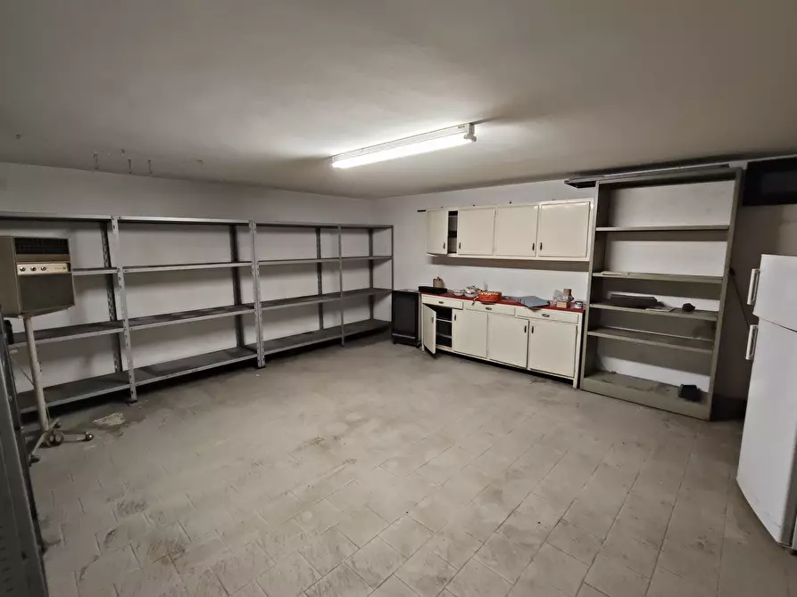 Immagine 29 di Porzione di casa in vendita  in Via San Bartolomeo a Piacenza