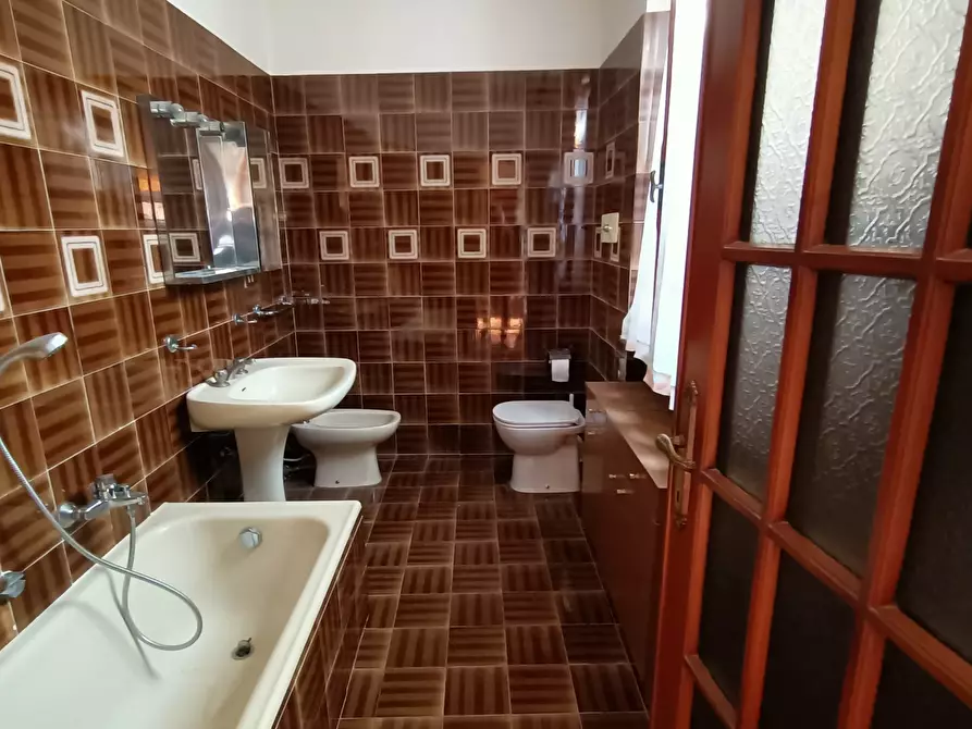 Immagine 8 di Trilocale in vendita  in Via Piazzuola a Borgonovo Val Tidone