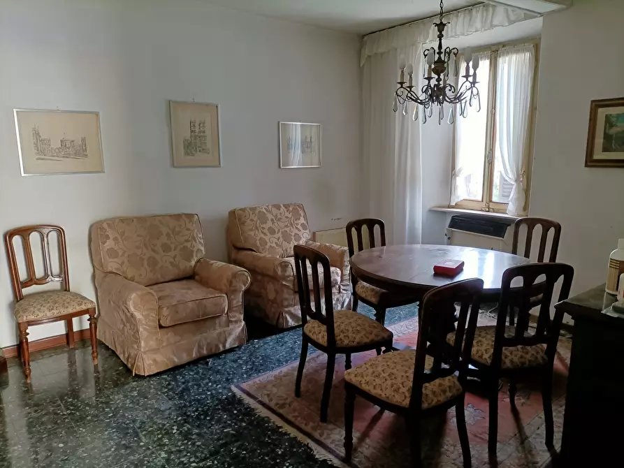 Immagine 11 di Pentalocale in vendita  in Via Strada Nuova 2 a Ziano Piacentino