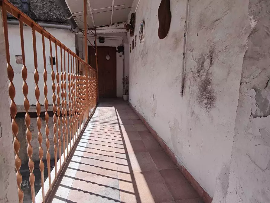 Immagine 7 di Pentalocale in vendita  in piazza mon franchini 3 a Montecorvino Rovella