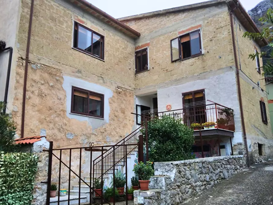 Immagine 6 di Porzione di casa in vendita  in Via Tiro a Segno 31 a Monteforte Cilento