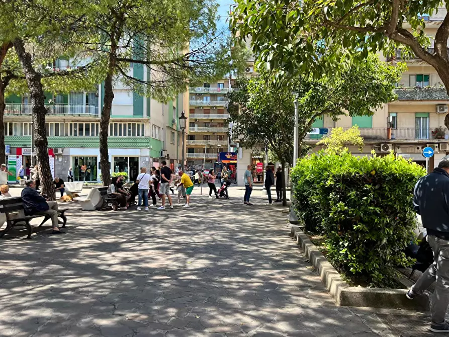 Immagine 8 di Locale commerciale in vendita  in Via Sichelmanno 16 a Salerno