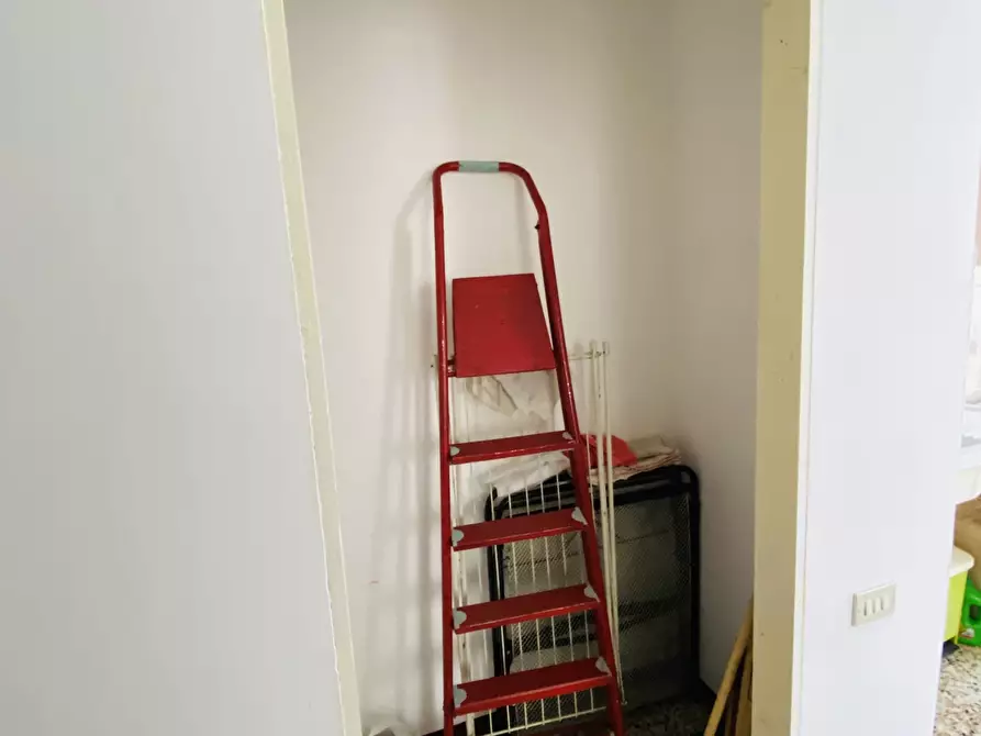 Immagine 22 di Bilocale in vendita  in SP100 20 a Alessandria