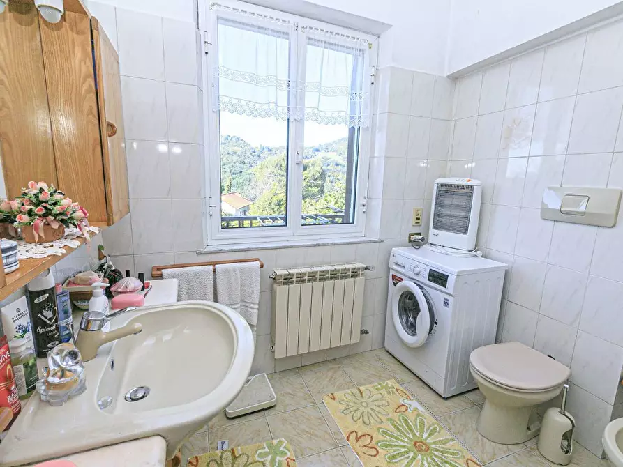 Immagine 23 di Pentalocale in vendita  in Via Costigliolo a Mignanego