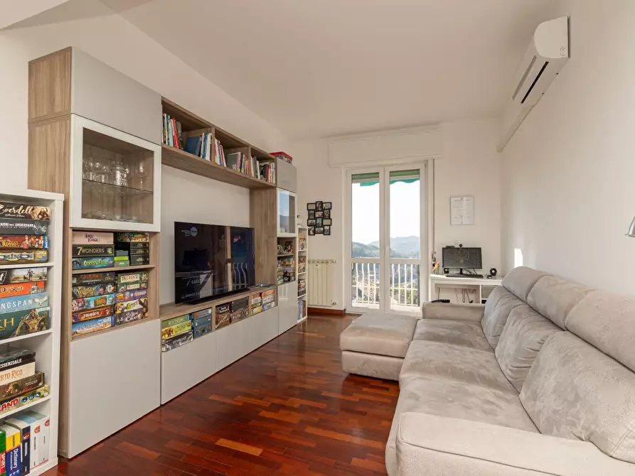 Immagine 14 di Bilocale in vendita  in Via Fratelli Gazzo a Genova