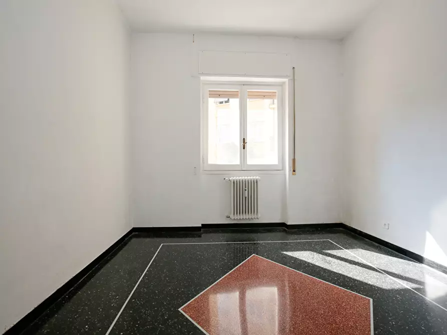 Immagine 28 di Pentalocale in vendita  in Via Paolo Anfossi 68c a Genova