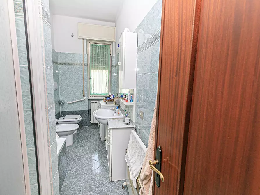 Immagine 32 di Pentalocale in vendita  in Via alcide de gasperi 28 a Campomorone