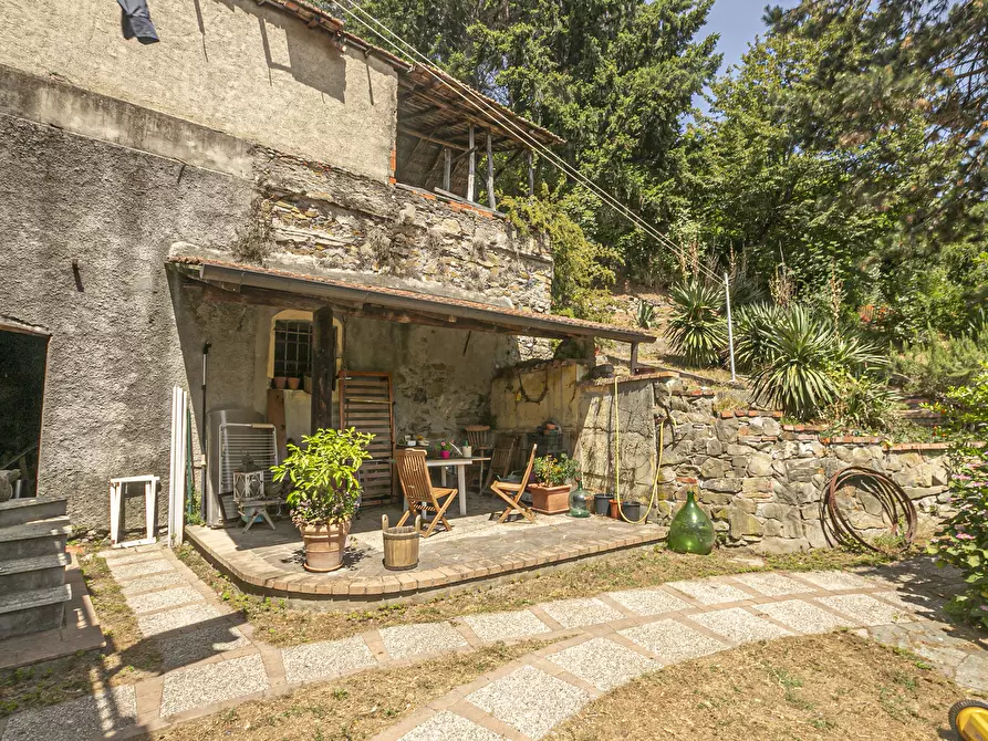 Immagine 84 di Villa in vendita  in Via privata Scanduè 23 a Serra Riccò