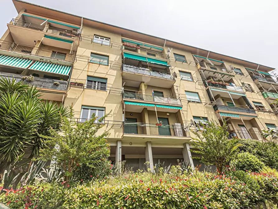 Immagine 37 di Trilocale in vendita  in Via Manlio Chiocchetti 23 a Serra Riccò