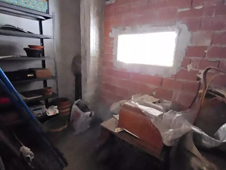 Immagine 41 di Quadrilocale in vendita  in Via Domenico Carli a Genova