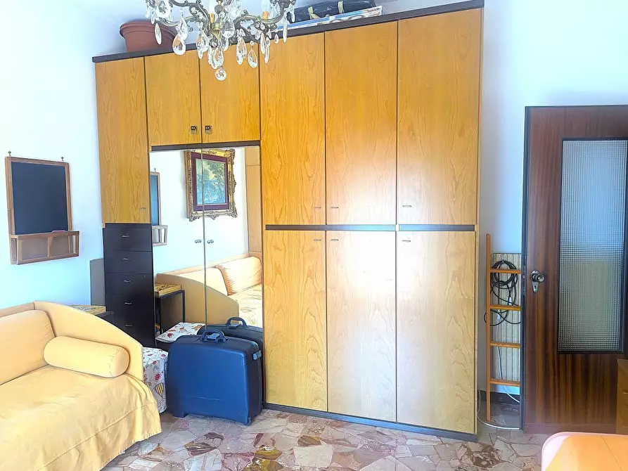 Immagine 19 di Trilocale in vendita  in Via XXV Aprile 28 a Mignanego