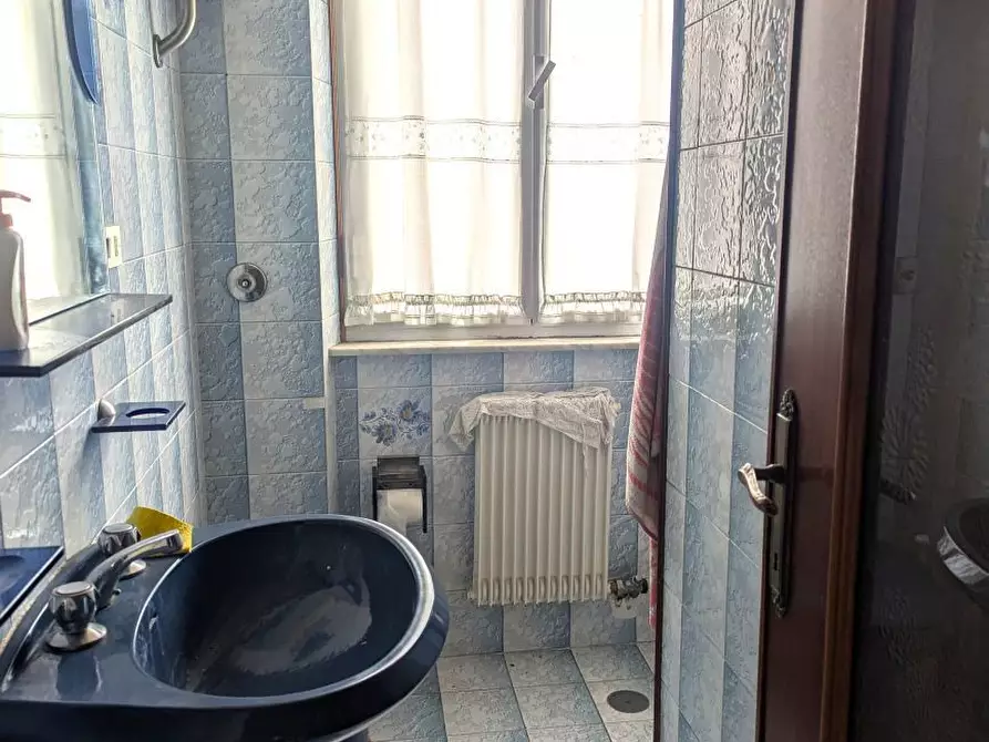 Immagine 26 di Trilocale in vendita  in Via Natale Gallino 76A a Genova