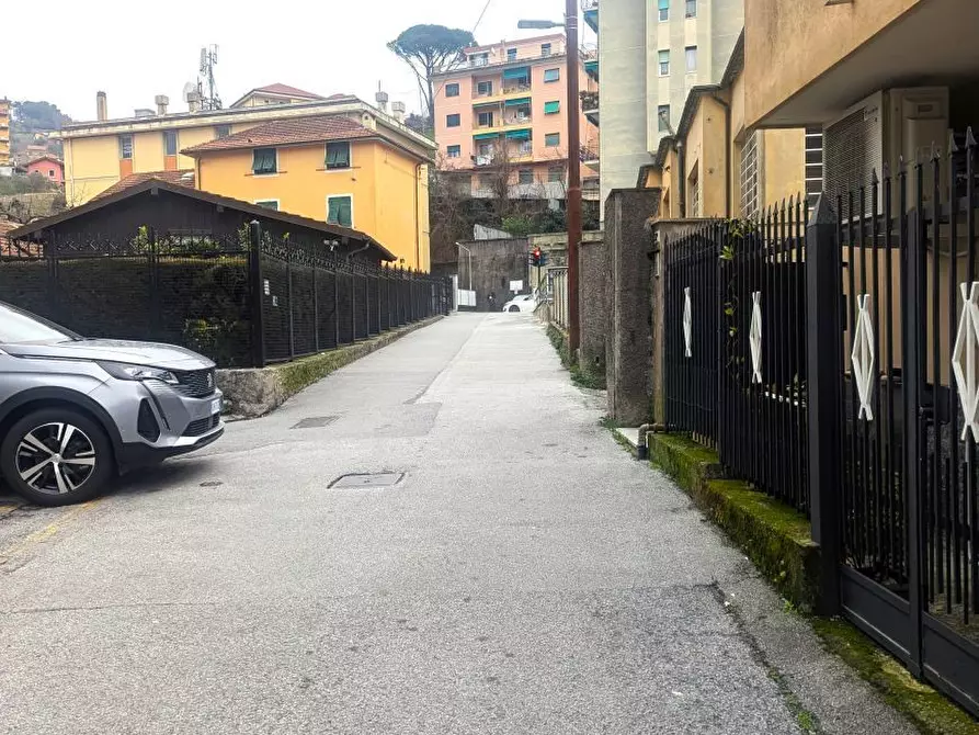 Immagine 35 di Trilocale in vendita  in Via Campomorone 40R a Genova