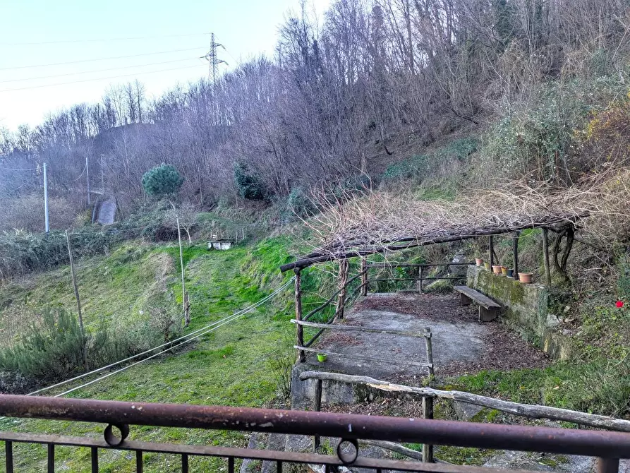 Immagine 19 di Trilocale in vendita  in Via Balletti 10 a Ceranesi