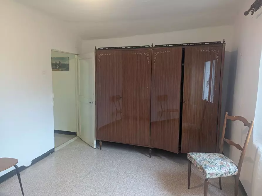 Immagine 14 di Quadrilocale in vendita  in Via Fiume 187 a Mignanego