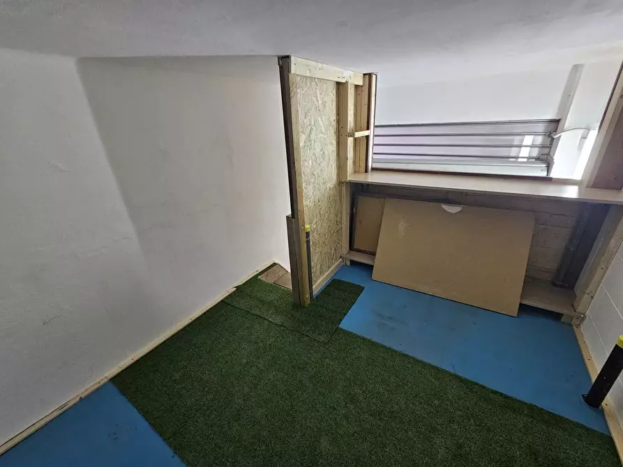 Immagine 10 di Garage in vendita  in circonvallazione 71r a Campomorone
